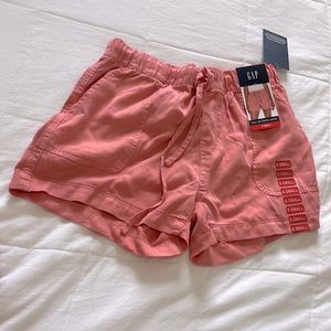 GAP || Pink shorts